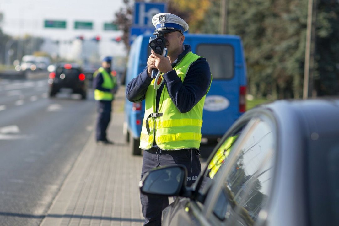 Jedziesz Ponad Km H Za Szybko W Zabudowanym Prawa Jazdy Nie