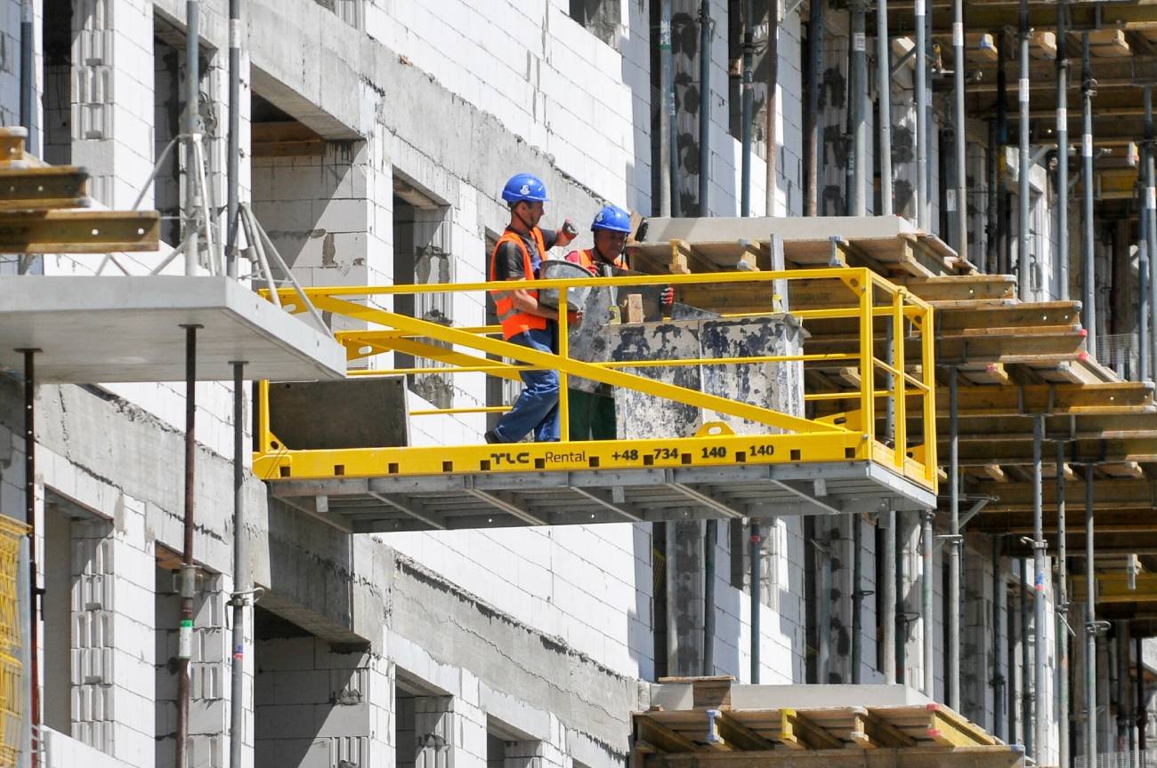 Budowa bloku mieszkalnego