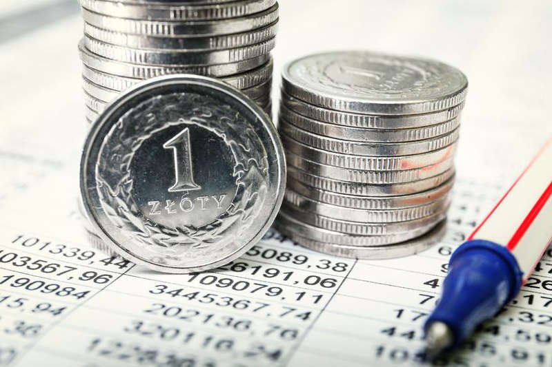 W 2015 będzie więcej pracy, ale... nie w bankach. Polska gospodarka wzrośnie, jeśli tylko nie pogorszy się konflikt na Ukrainie