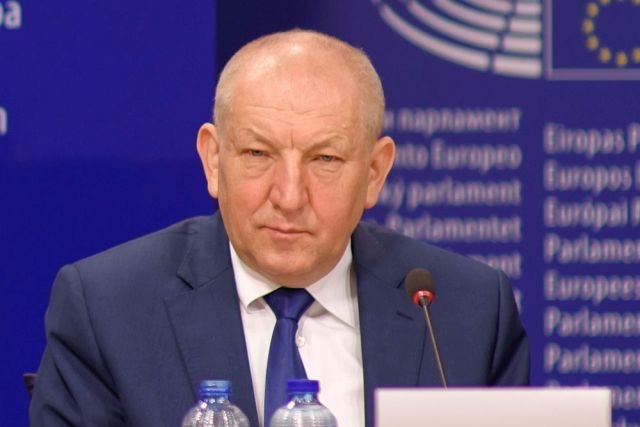 Ryszard Florek, prezes Fakro, na konferencji w Parlamencie Europejskim