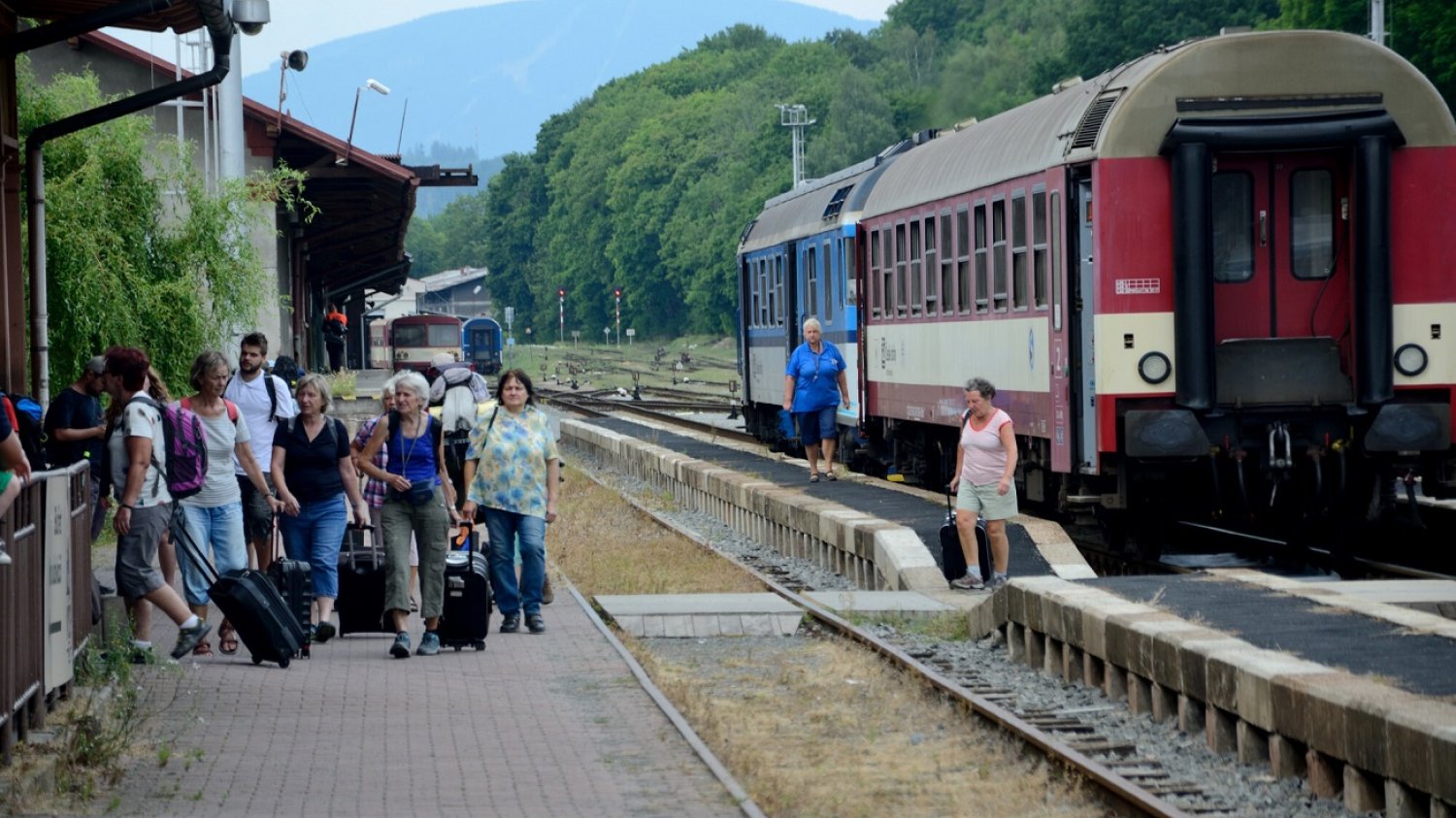 Czeskie koleje zażartowały, że otwierają połączenie z Královcem