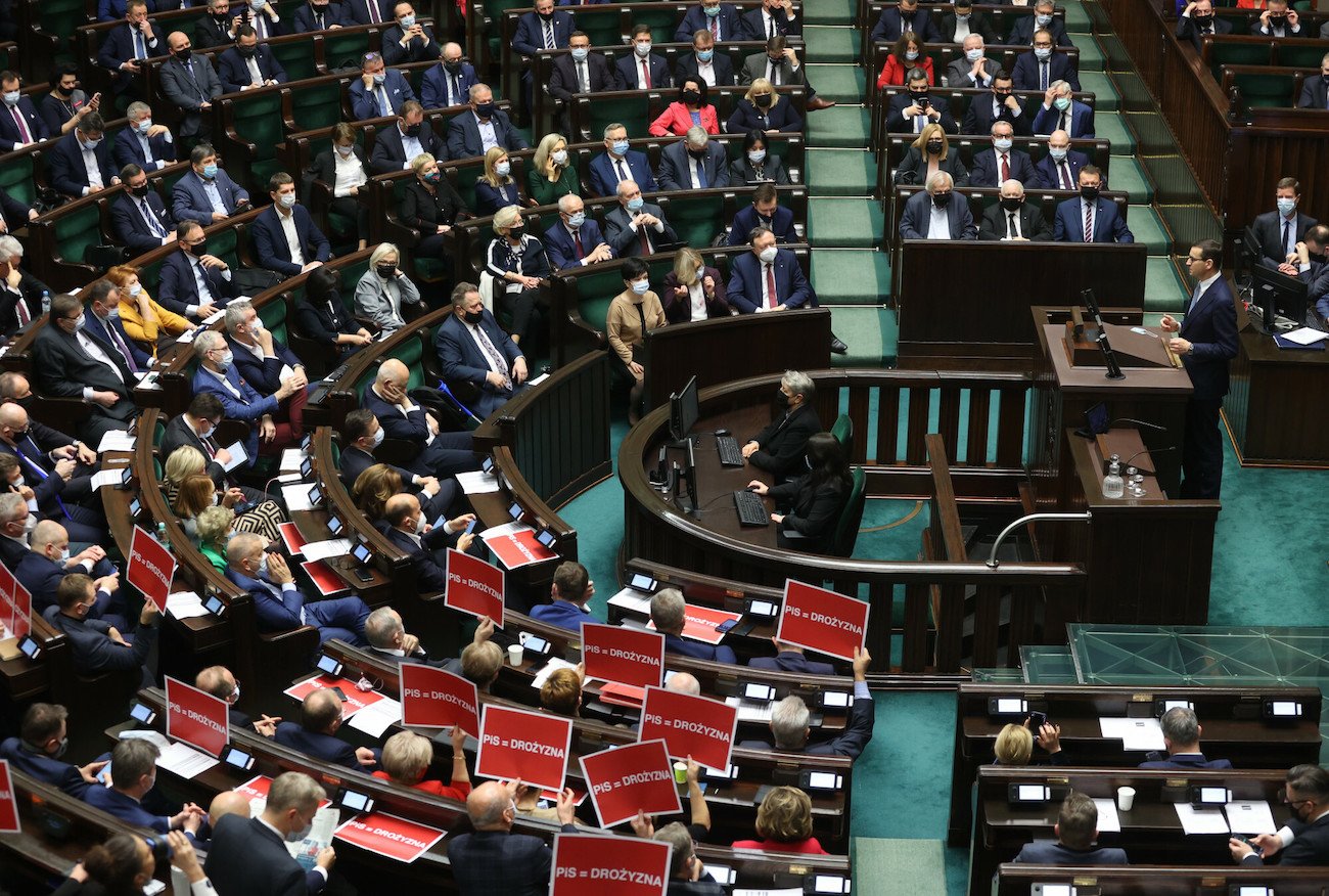 Sejm przyjął ustawę budżetową na 2022 r.