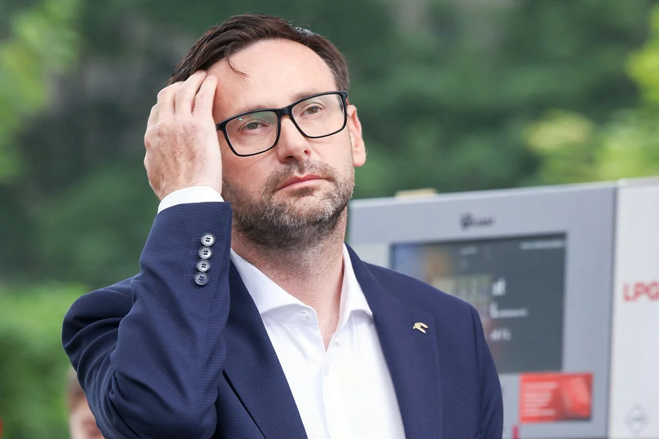 Daniel Obajtek tak zalazł za skórę opozycji, że KO poświęciła mu jeden ze 100 punktów swojego programu.