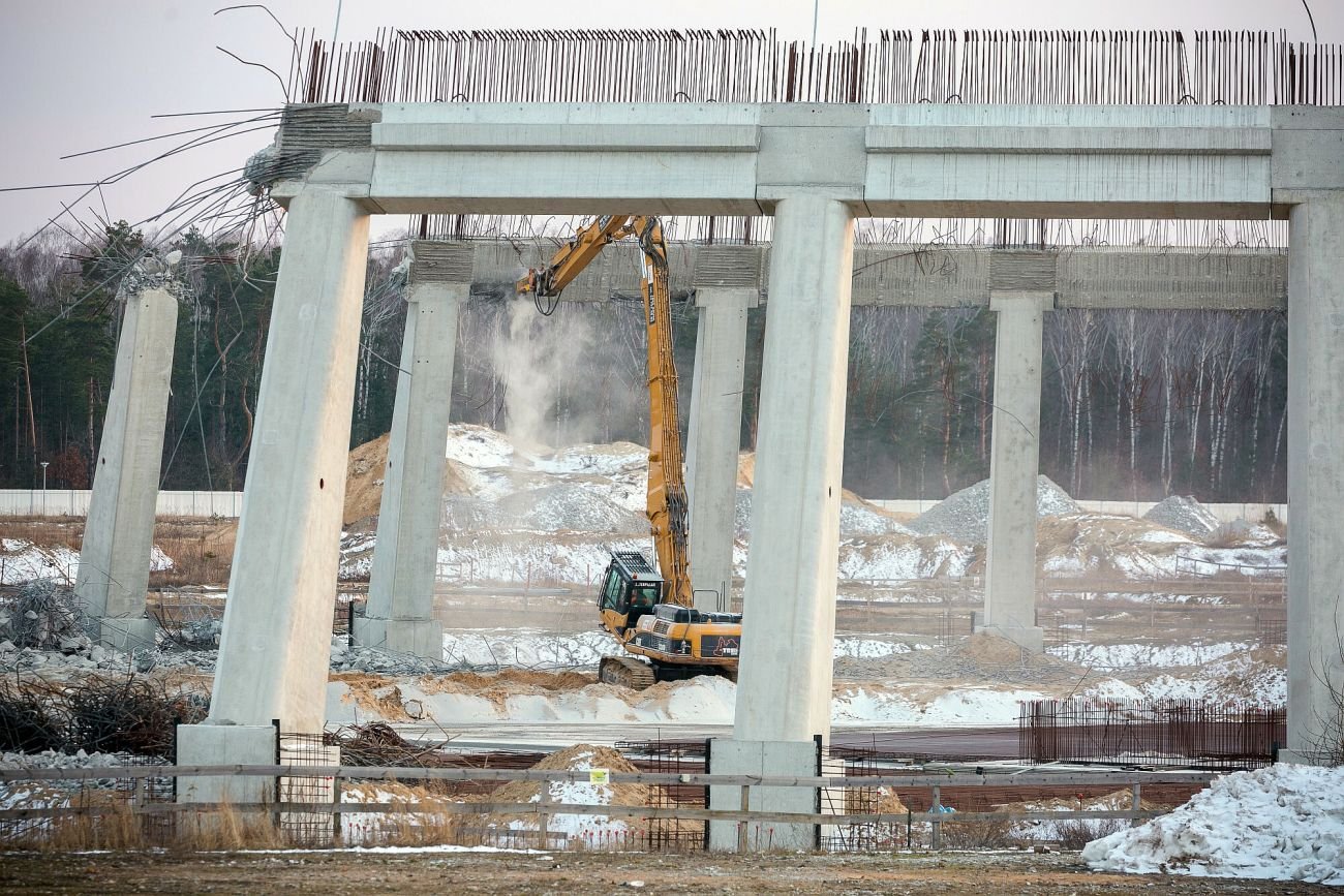 Gigantyczna niegospodarność - takie wnioski nasuwają się po lekturze raportu NIK o budowie i rozbiórce elektrowni w Ostrołęce