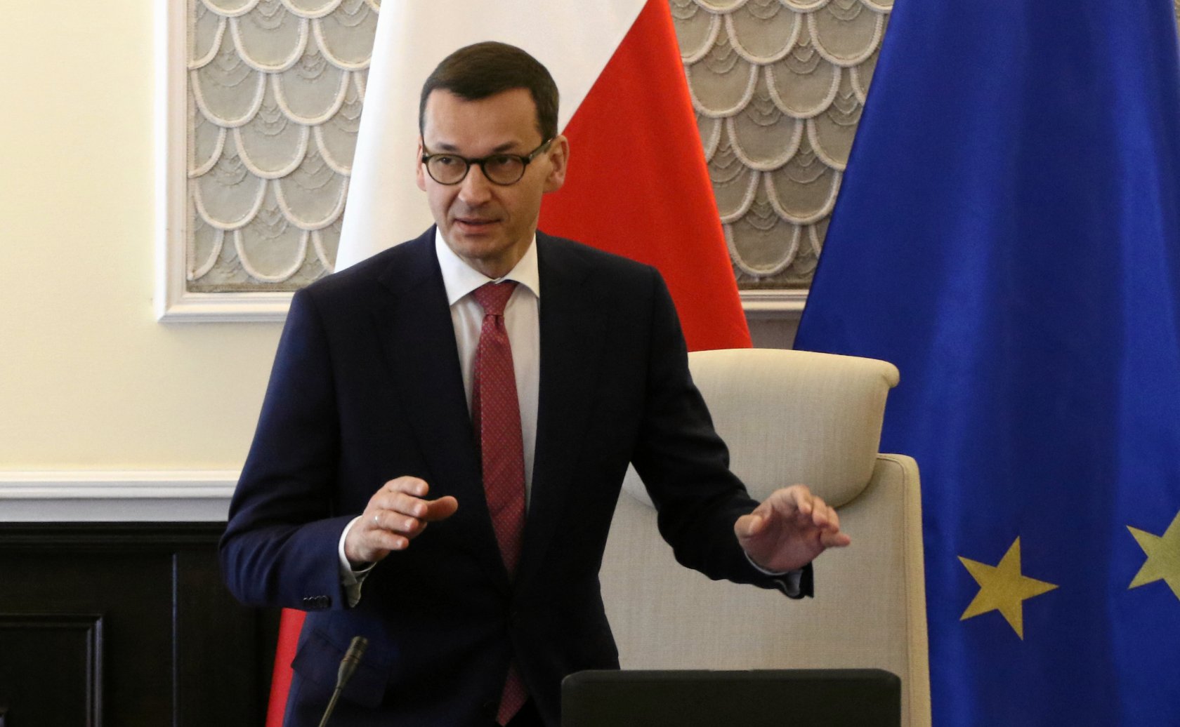 Premier Mateusz Morawiecki odebrał ministrowi energii kontrolę nad spółkami Orlen i Lotos.