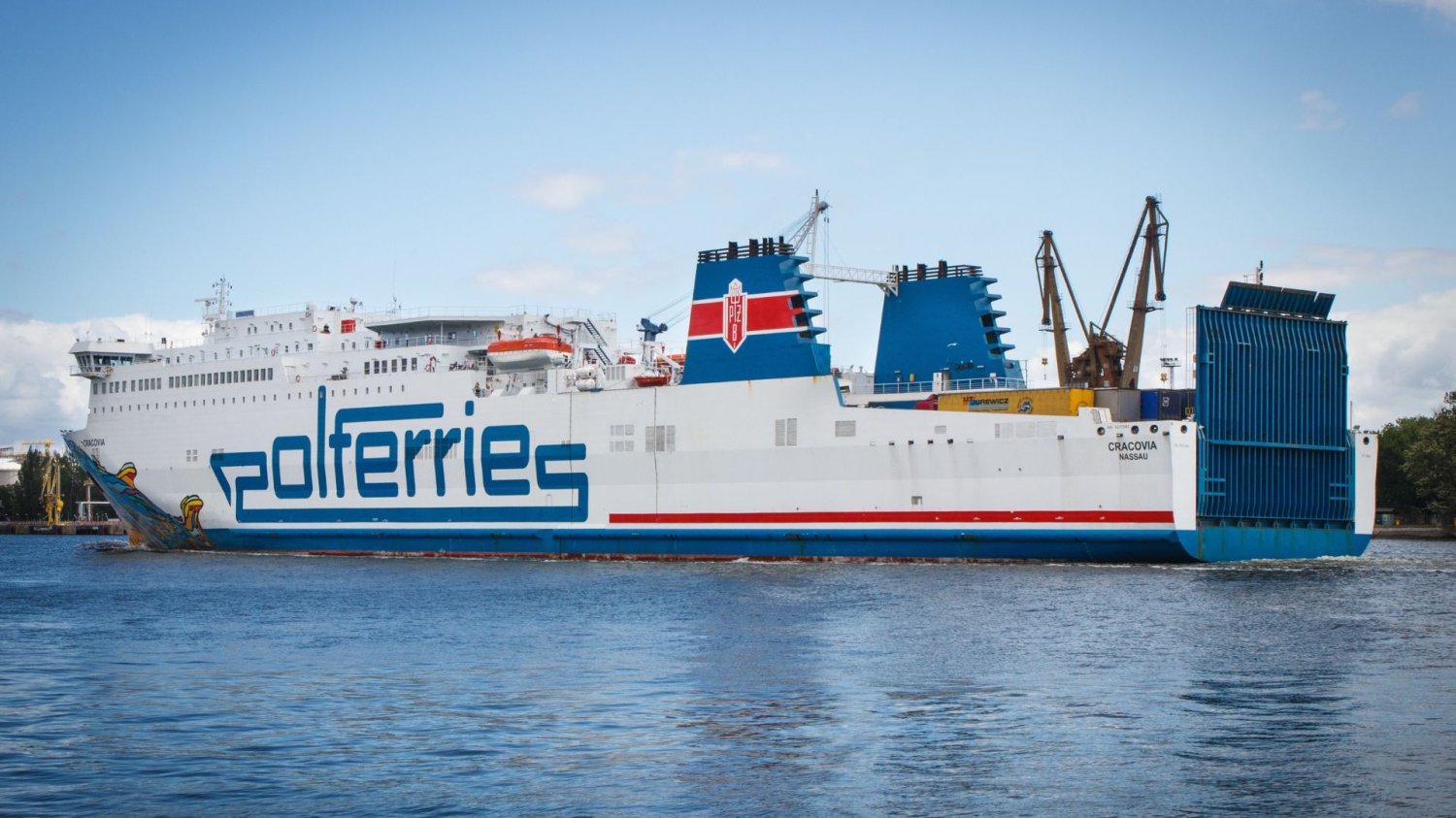 Wielka fuzja operacyjna na Bałtyku i nowa marka POLSCA. Szwedzi mają powody do niepokoju. Prom Polferries Polskiej Żeglugi Bałtyckiej, która wchodzi w skład POLSCA Baltic Ferries.