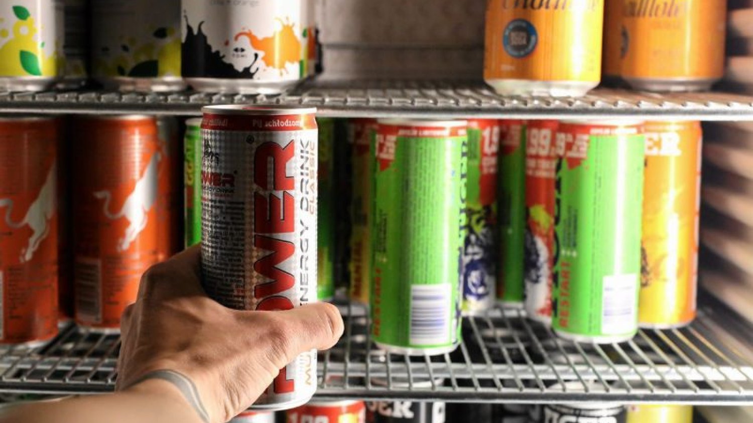 Napoje energetyczne zostaną dodatkowo uderzone opłatami za kofeinę.