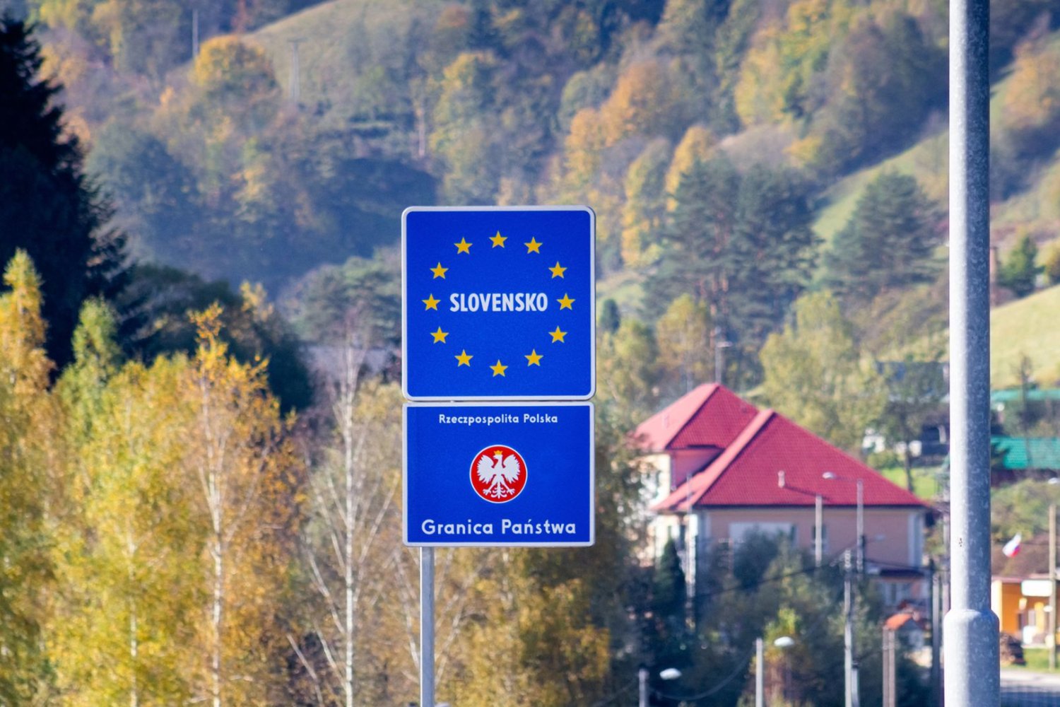 Znak na granicy polsko-słowackiej.