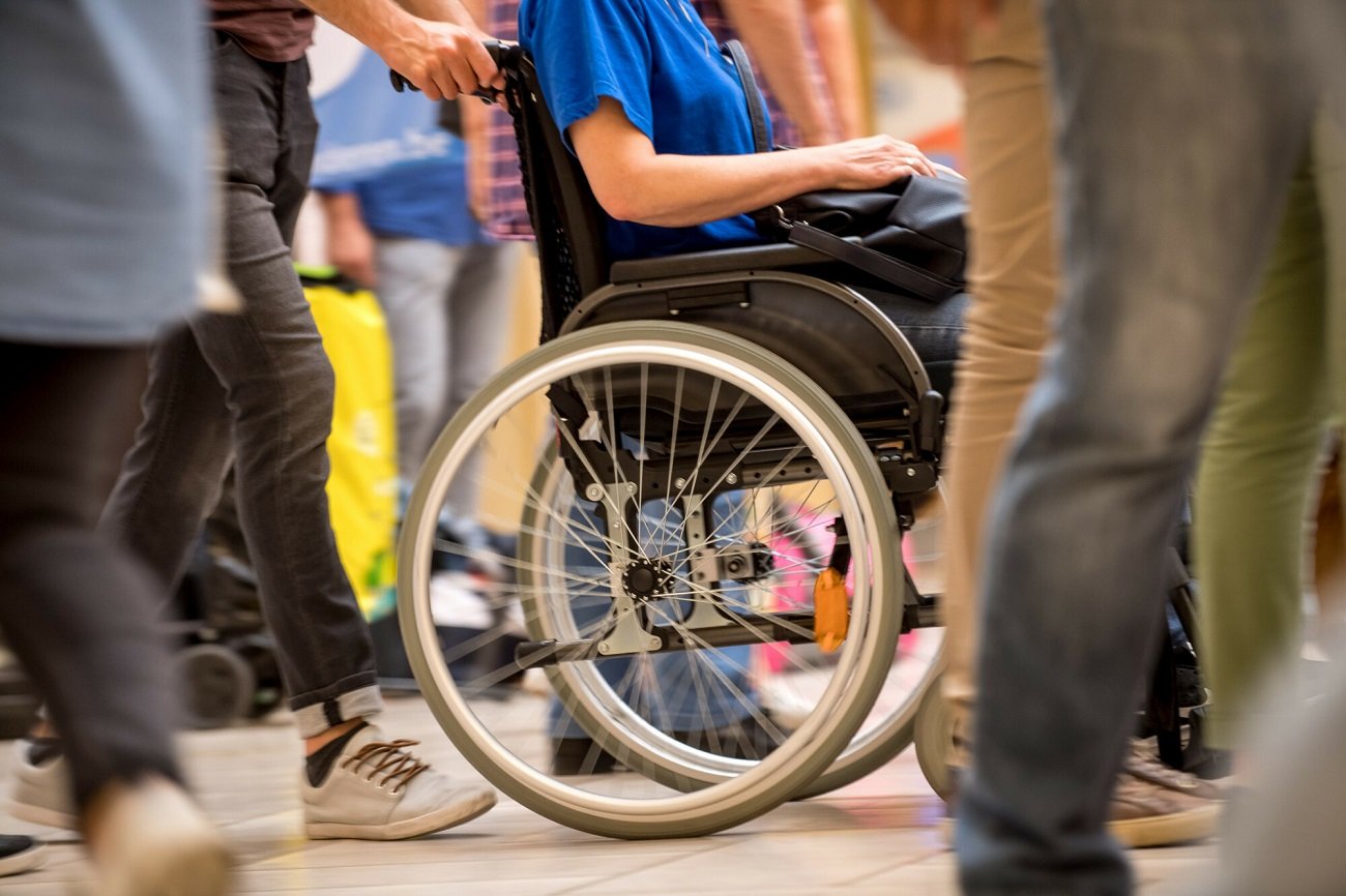 Osoba na wózku.