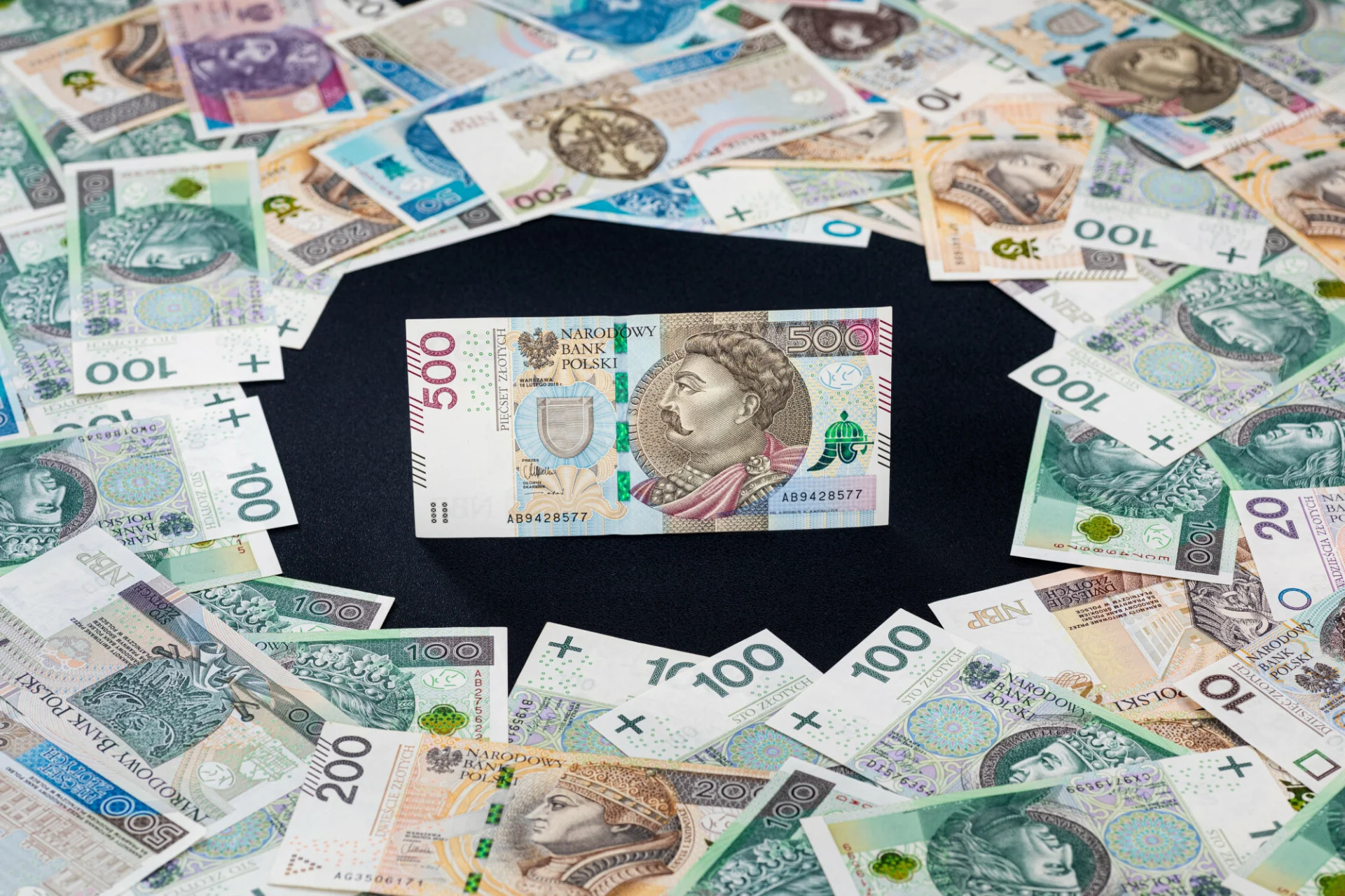 Polskie banknoty.