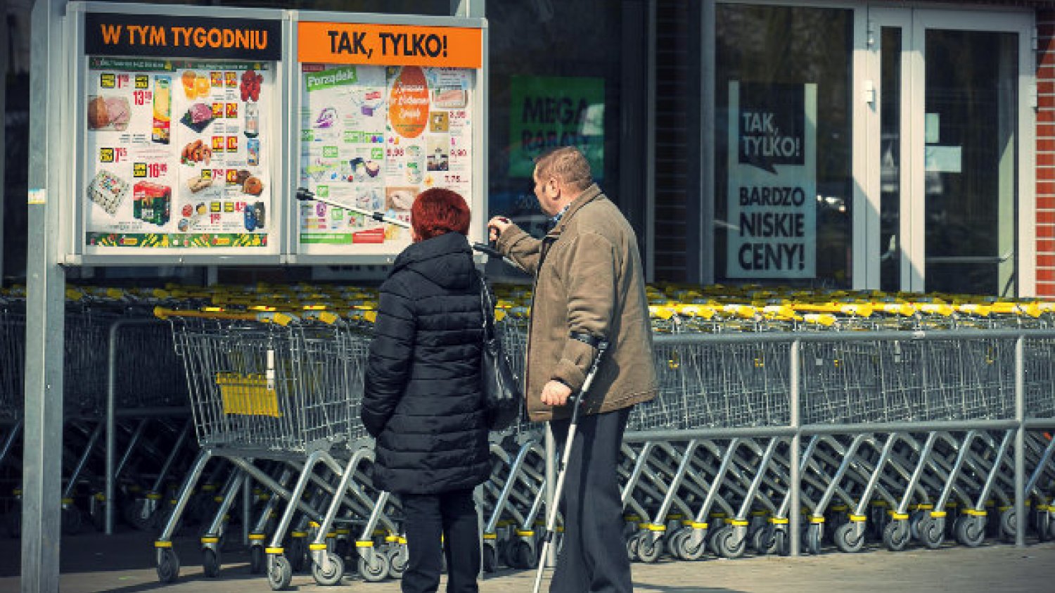 Kary za nieprzestrzeganie zakazu handlu w niedzielę mogą sięgnąć nawet 100 tys. złotych – poinformował szef podkomisji ds. rynku pracy Janusz Śniadek