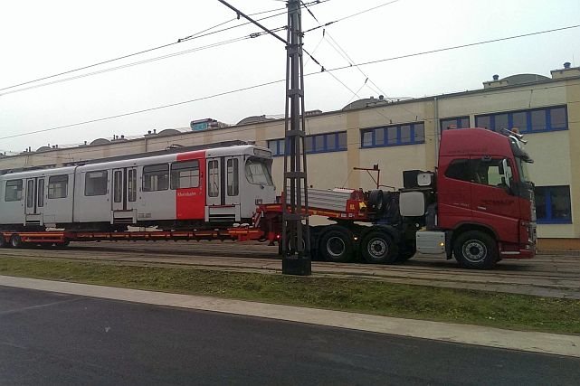 Kraków kupuje kolejne 40-letnie tramwaje