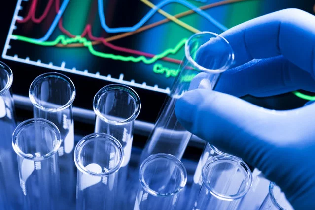 Gdyński producent tzw. bezpiecznych farmaceutyków wychodzi z kolejną ofertą. Tym razem ma pomysł na stworzenie inteligentnego opatrunku przyspieszającego gojenie ran