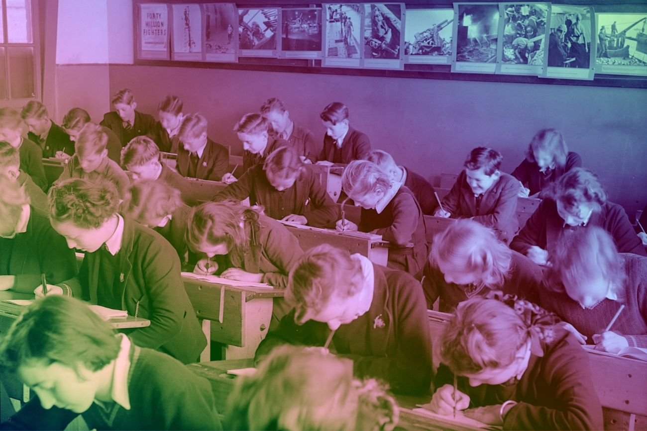 "Wyobraź sobie, że zakładasz szkołę i ogłaszasz, że nie będzie w niej ani jednego nauczyciela. My właśnie to zrobiliśmy!"