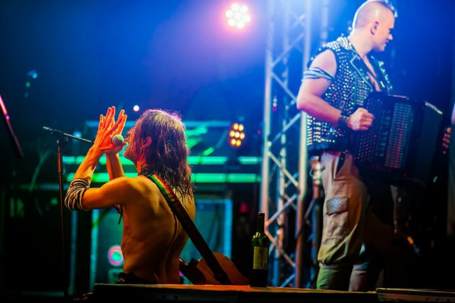 Zespół Gogol Bordello miał być jedną z gwiazd Czad Festivalu.