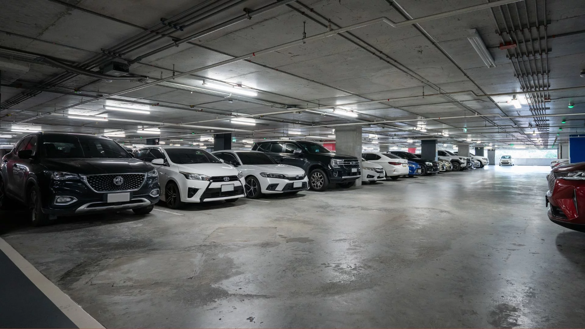 Wzrost podatku od garaży. Jeszcze dotkliwszy, jeśli na nich zarabiasz Garaż samochodowy. Podatek od garaży wzrośnie w 2026 roku.