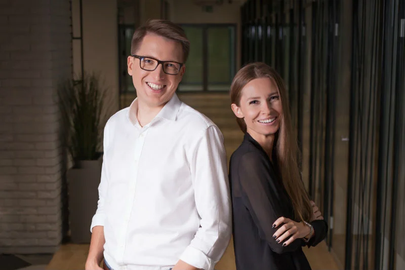 Arkadiusz Zaremba i Monika Chwiedziewicz, założyciele platformy IQ money będącej pomysłodawcą funduszu Superlokator