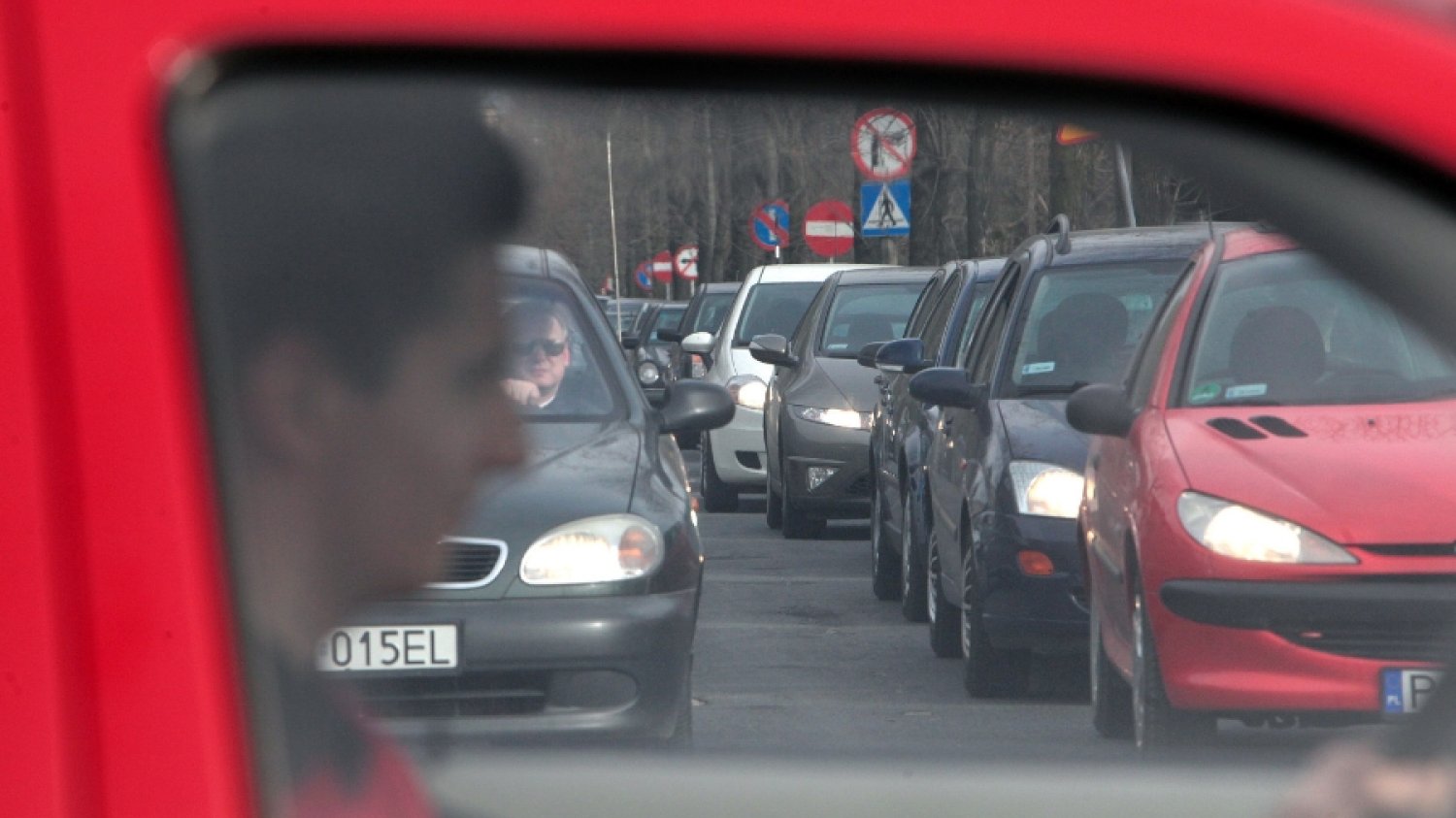 Po południu jesteśmy "20 procent głupsi", jak twierdzą naukowcy. Przesiadywanie w pracy nie służy odpoczynkowi mózgu.