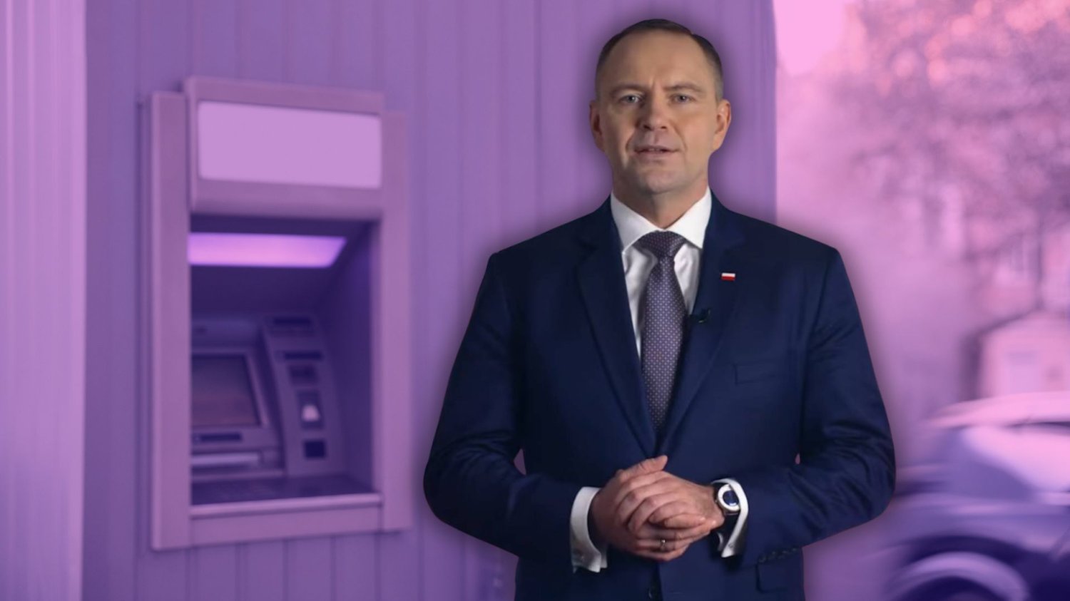 Prezydent RP Karol Nawrocki na dla bankomatu. Związek Banków Polskich krytykuje podpisanie ustawy o wyższym CIT dla banków.