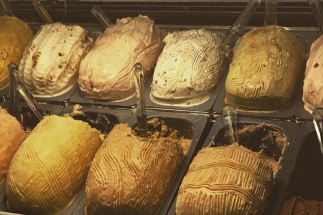 Takimi deserami mogą cieszyć się pracownicy Apple w upalne dni.