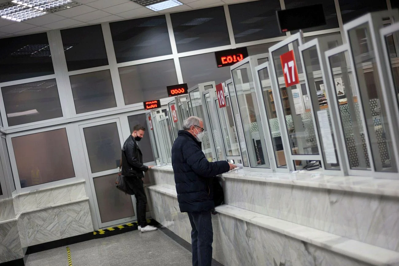 Co się stanie, jeśli nie złożysz PIT-37 w terminie? Nic, rozliczy się sam.