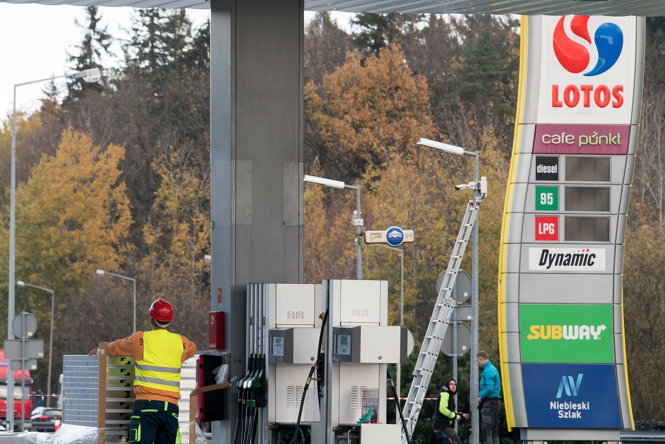 Orlen wraz z Lotosem przejął 92,5 mln zł długu wobec państwa