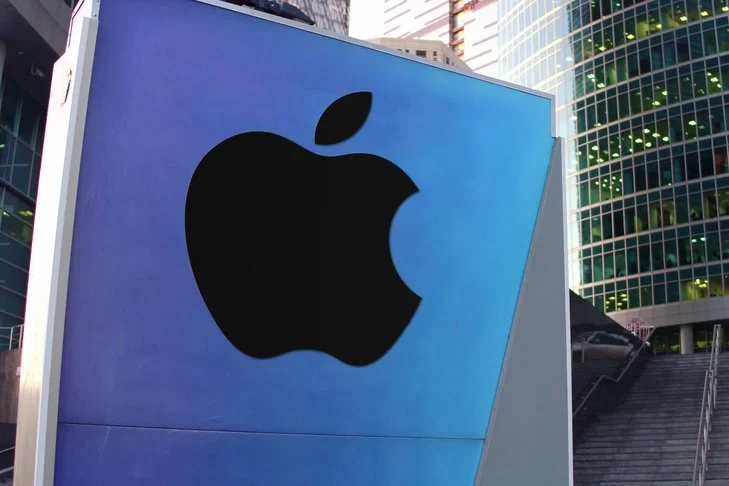 Buffett wciąż wielkie pieniądze ma na posiadanych akcjach Apple