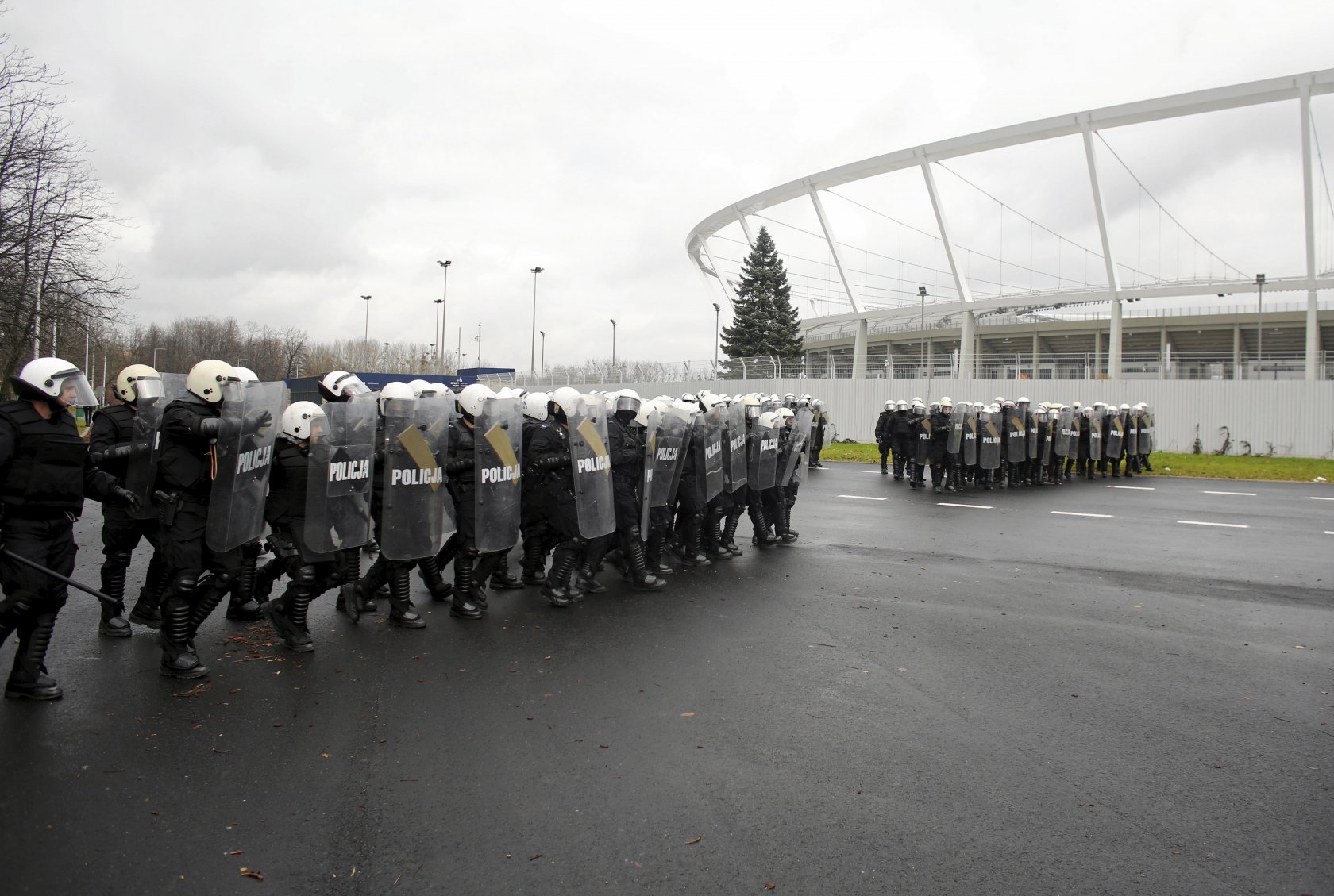 Związki zawodowe uważają, że wynagrodzenia w policji są zbyt niskie.