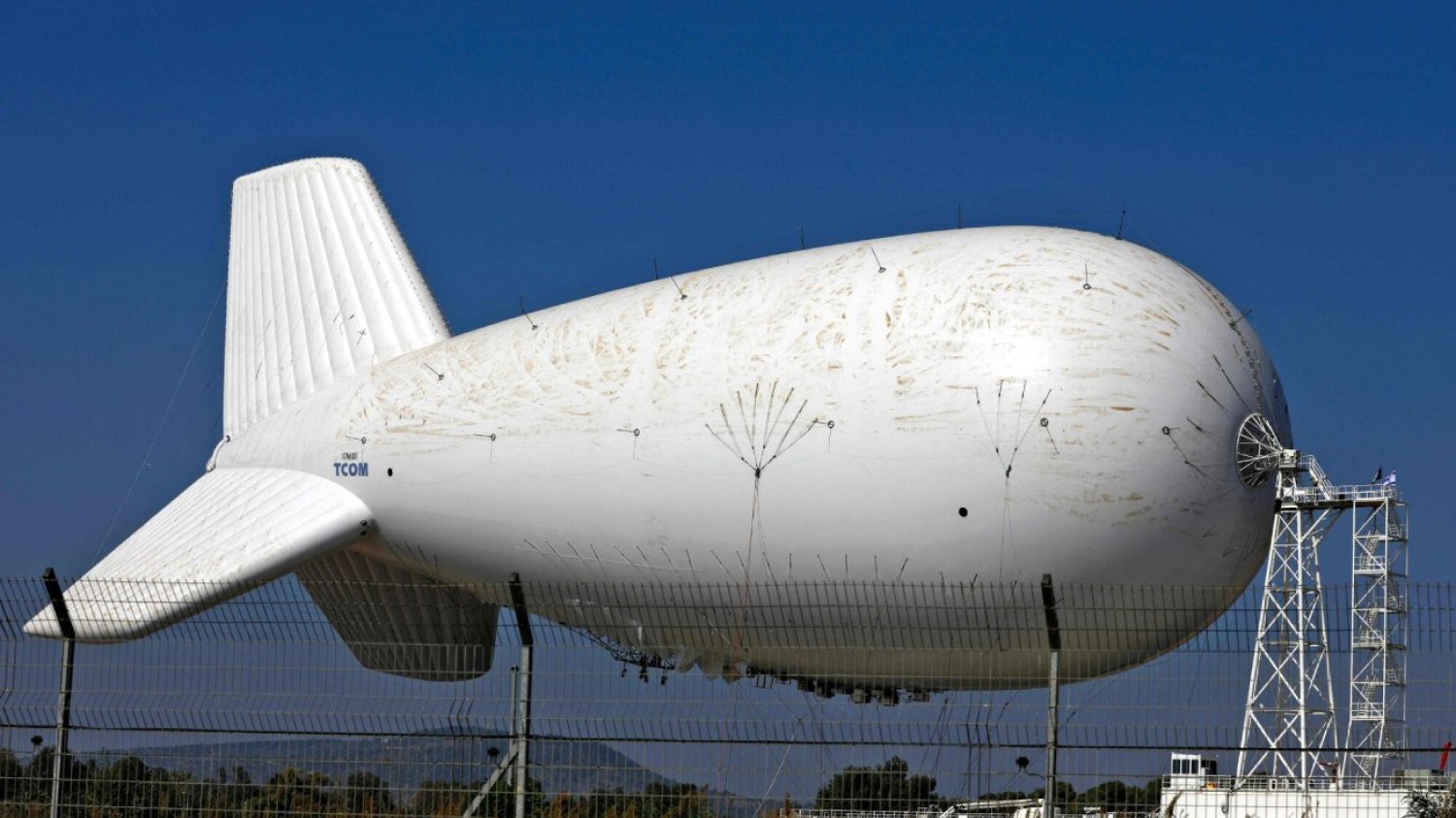 Zakup czterech aerostatów dla Polski.