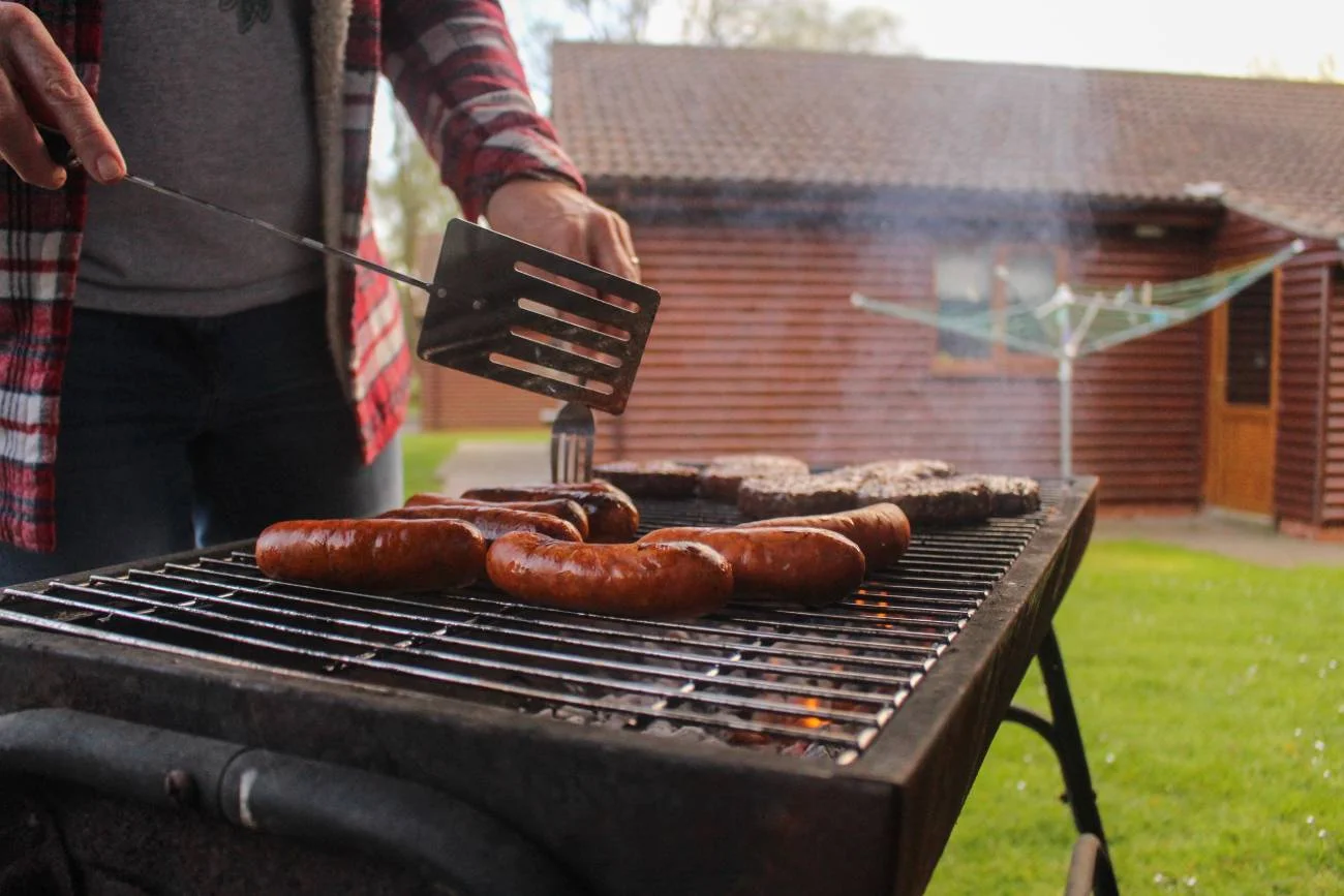 grill na podwórku