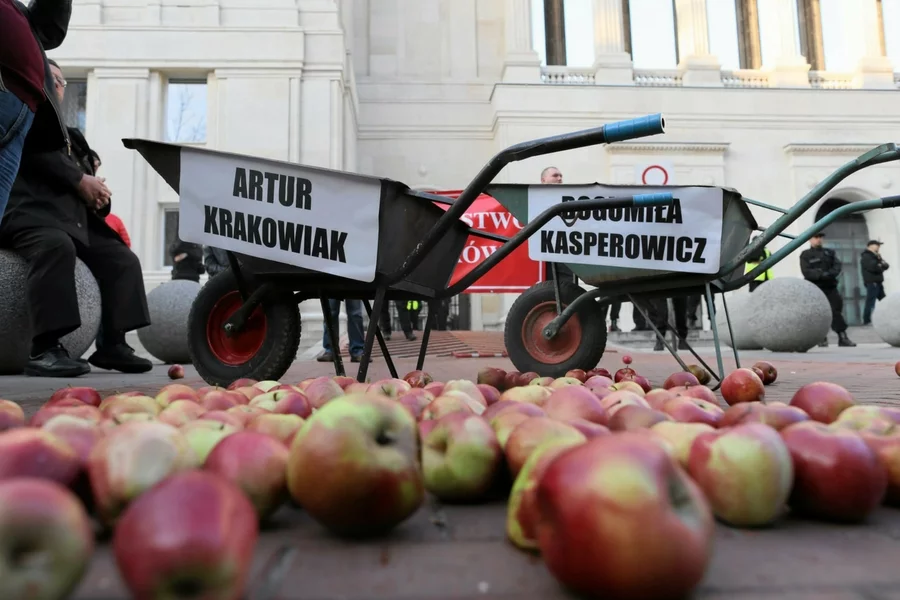 To nie pierwszy protest sadowników pod budynkami rządowymi w Warszawie.