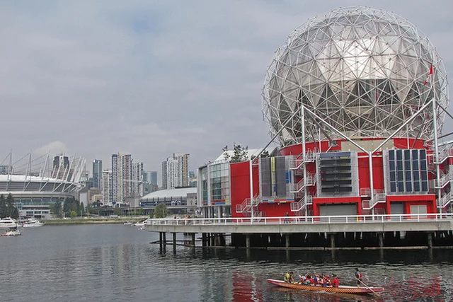Telus World of Science, Vancouver, British Columbia. Czy polskie ośrodki naukowe będą mu mogły dorównać?