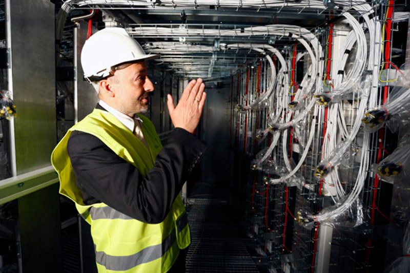 Tak wygląda w środku, największe na świecie laboratorium cyfrowe.