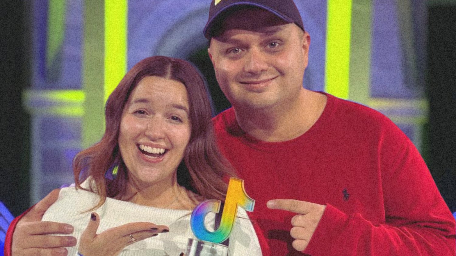 Natalia Sisik jest influencerką i autorką popularnej newsowej serii #newsnadziś.