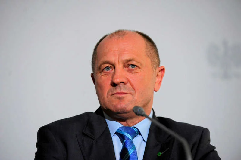 Minister rolnictwa Marek Sawicki jest przekonany, że zniesienie kwot to szansa dla polskiego rynku mleka