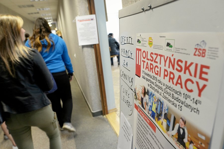 Olsztyńscy przedsiębiorcy postrzegają młodych kandydatów do pracy jako roszczeniowych.