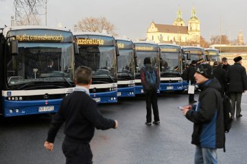 Autosan wygrał, a następnie się z niego wycofał, przetarg na dostawę autobusów o wartości niemal 17,5 mln zł.