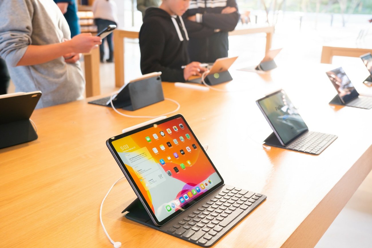 Kontrowersyjna reklama nowego iPada – wiceprezes Apple przeprasza