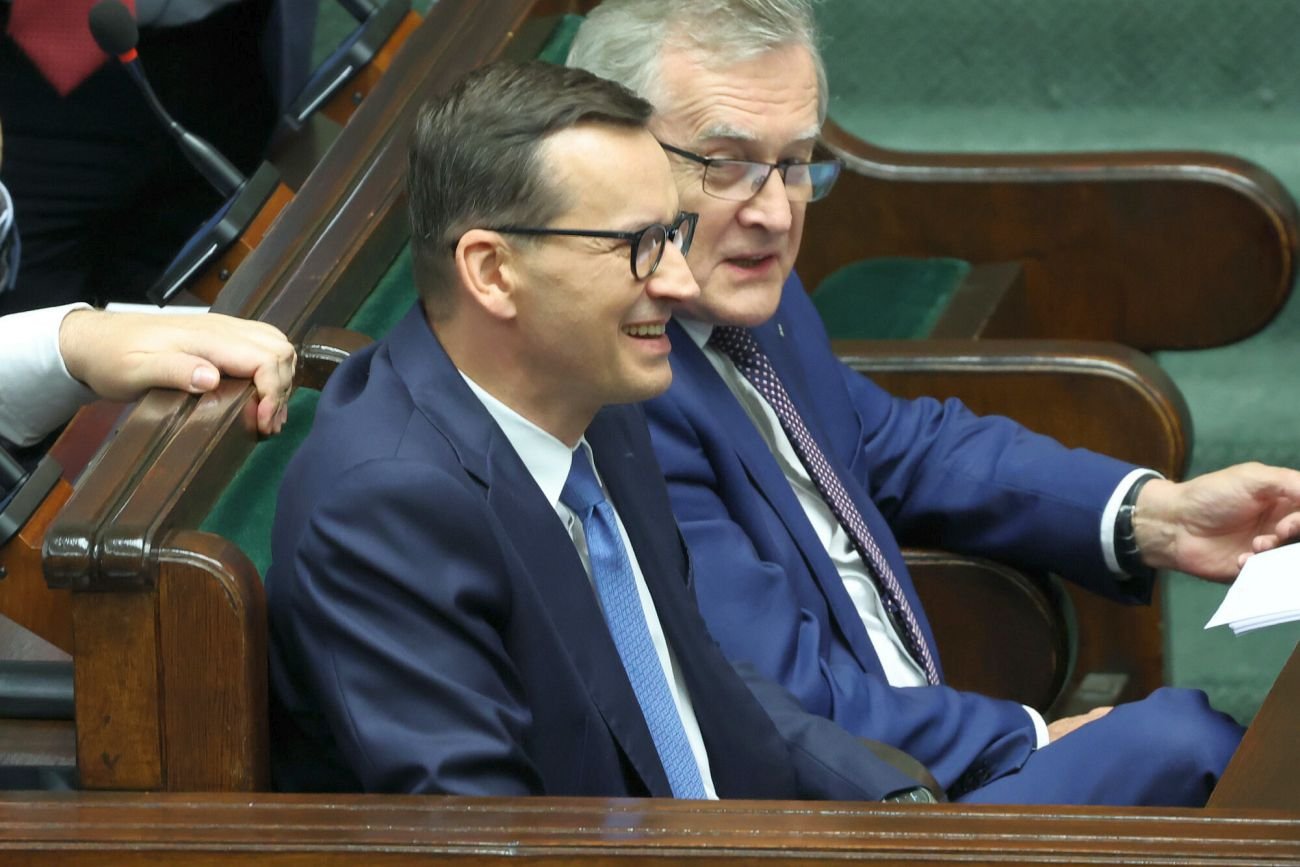 Wielkie podwyżki wynagrodzeń, o których opowiada premier, okazują się mitem. Zjadła je inflacja