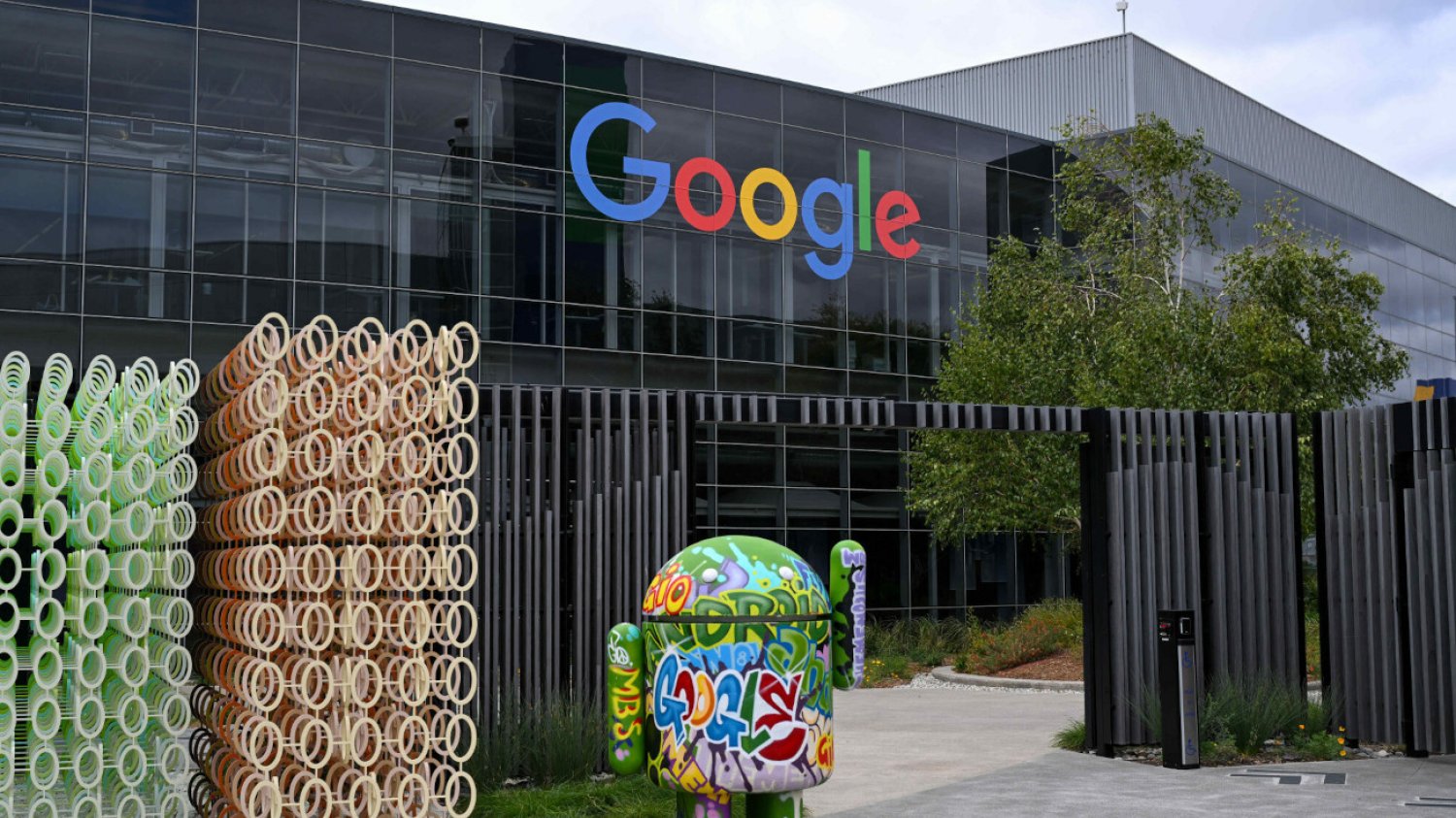 Google inwestuje w reaktory jądrowe, żeby zaspokoić zapotrzebowanie na energię