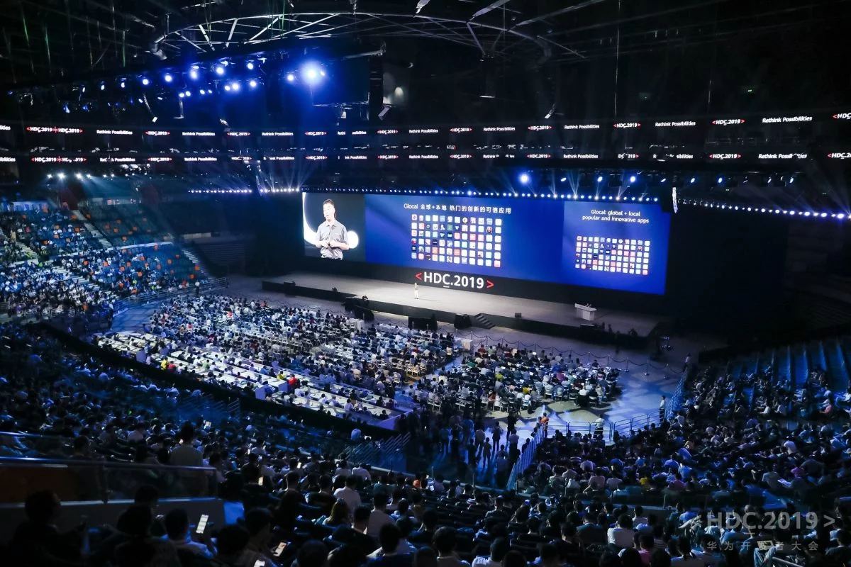 HarmonyOS to autorski system operacyjny Huawei, który miał dziś premierę w trakcie Huawei Developer Conference 2019.