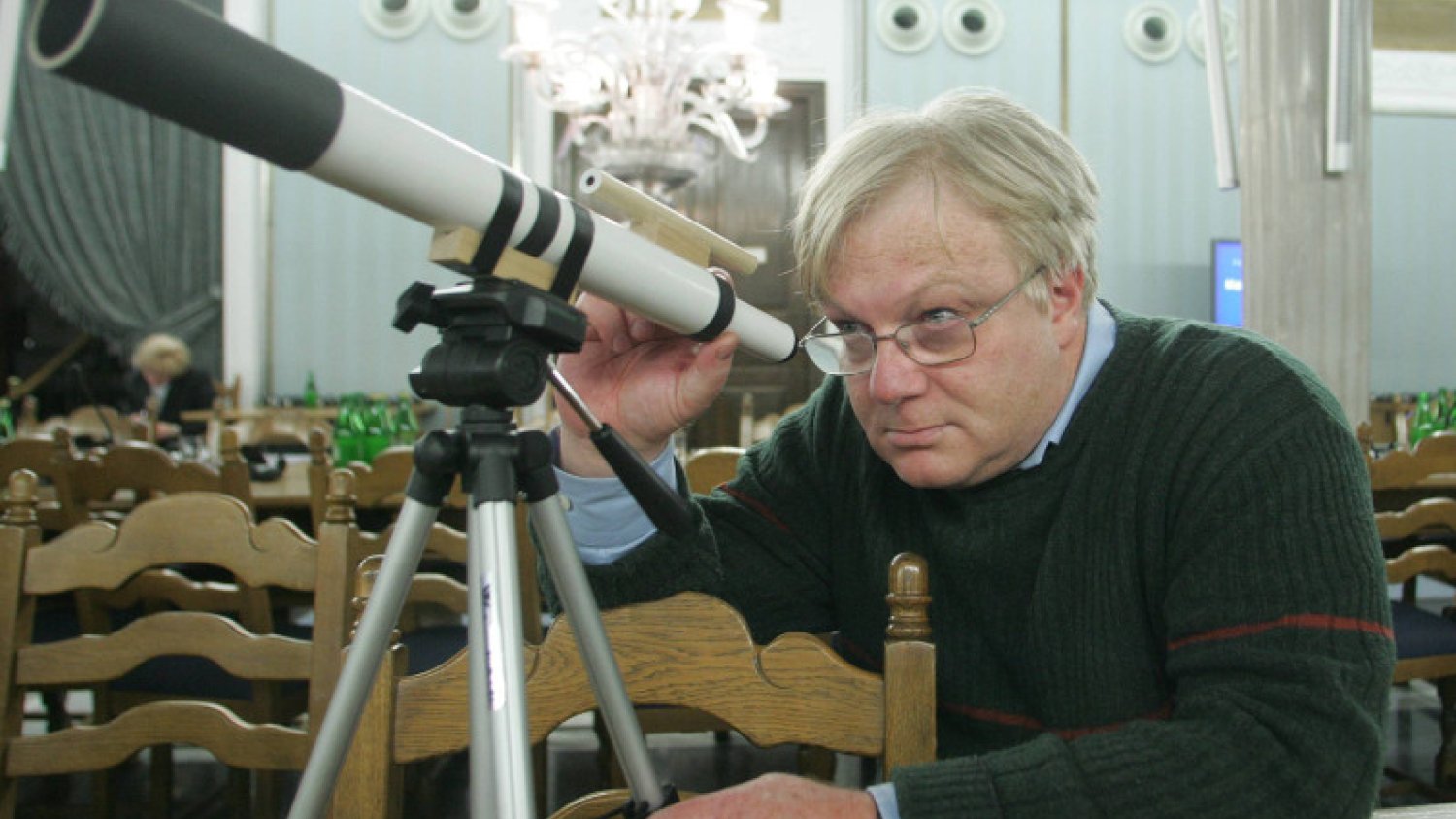 Prof. Lech Mankiewicz.