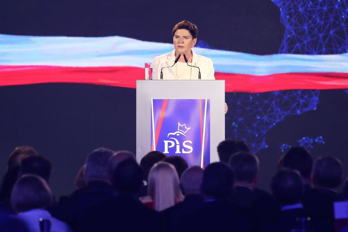 Szydło chce rozpocząć dyskusję o systemie emerytalnym. To temat na następną kadencję PiS.