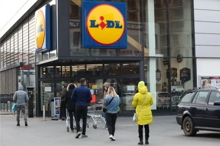 Lidl apeluje o zwrot opakowań sezamu, nawet tych napoczętych.