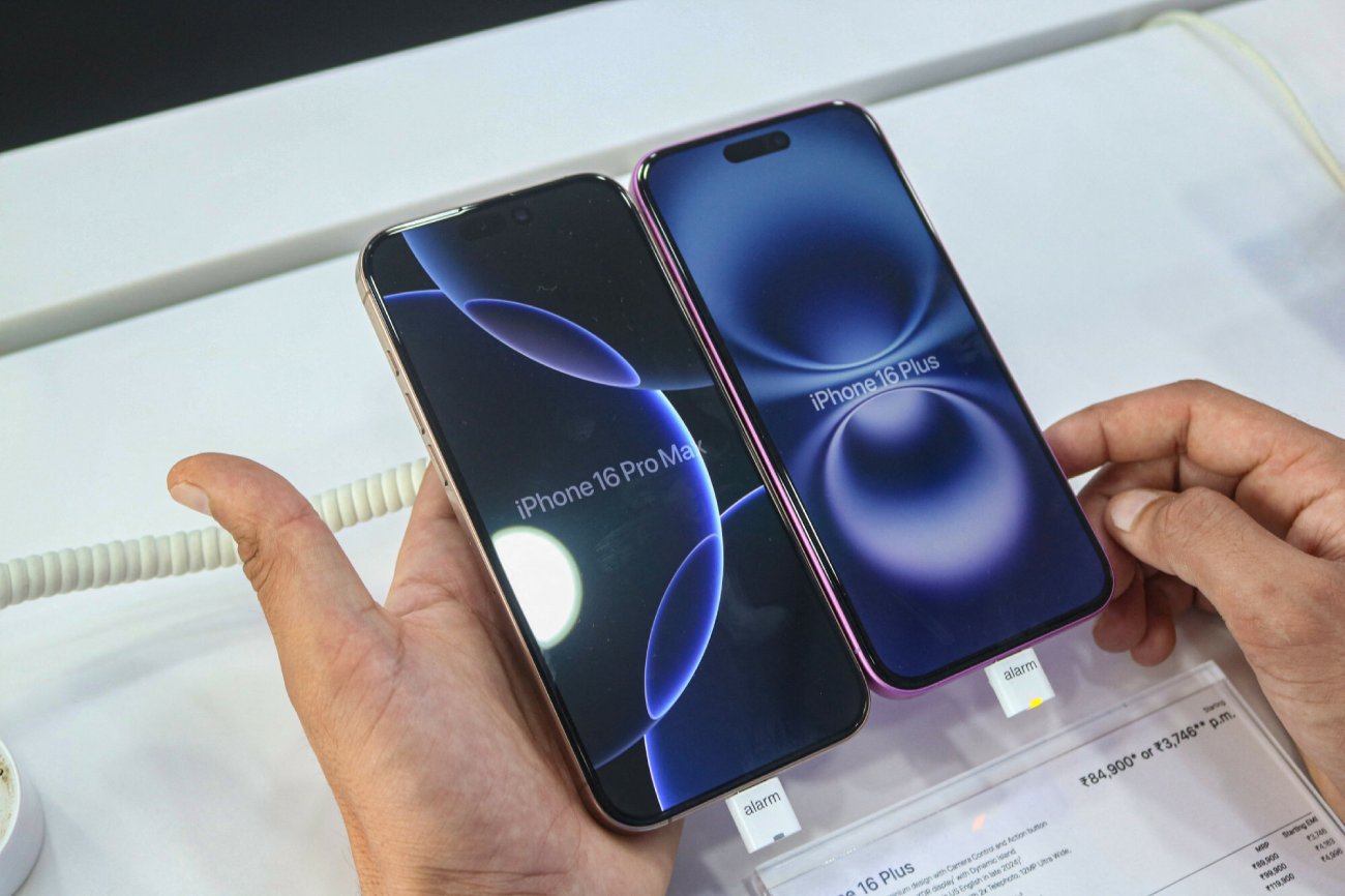 Porównanie modeli iPhone 16.