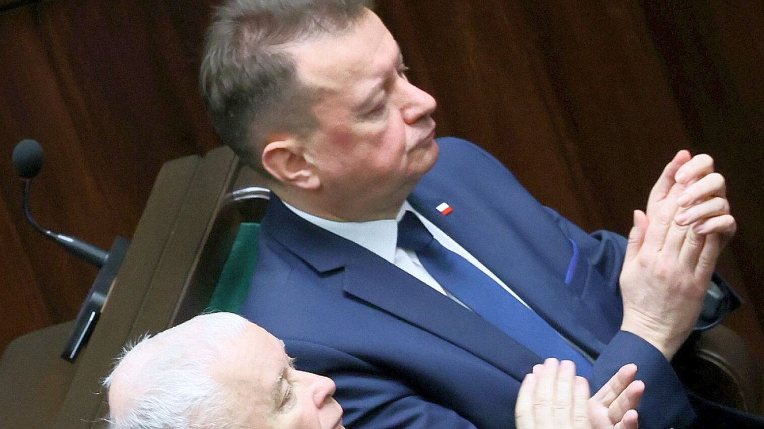 Błaszczak zarzuca Tuskowi zgodę na nowe unijne podatki