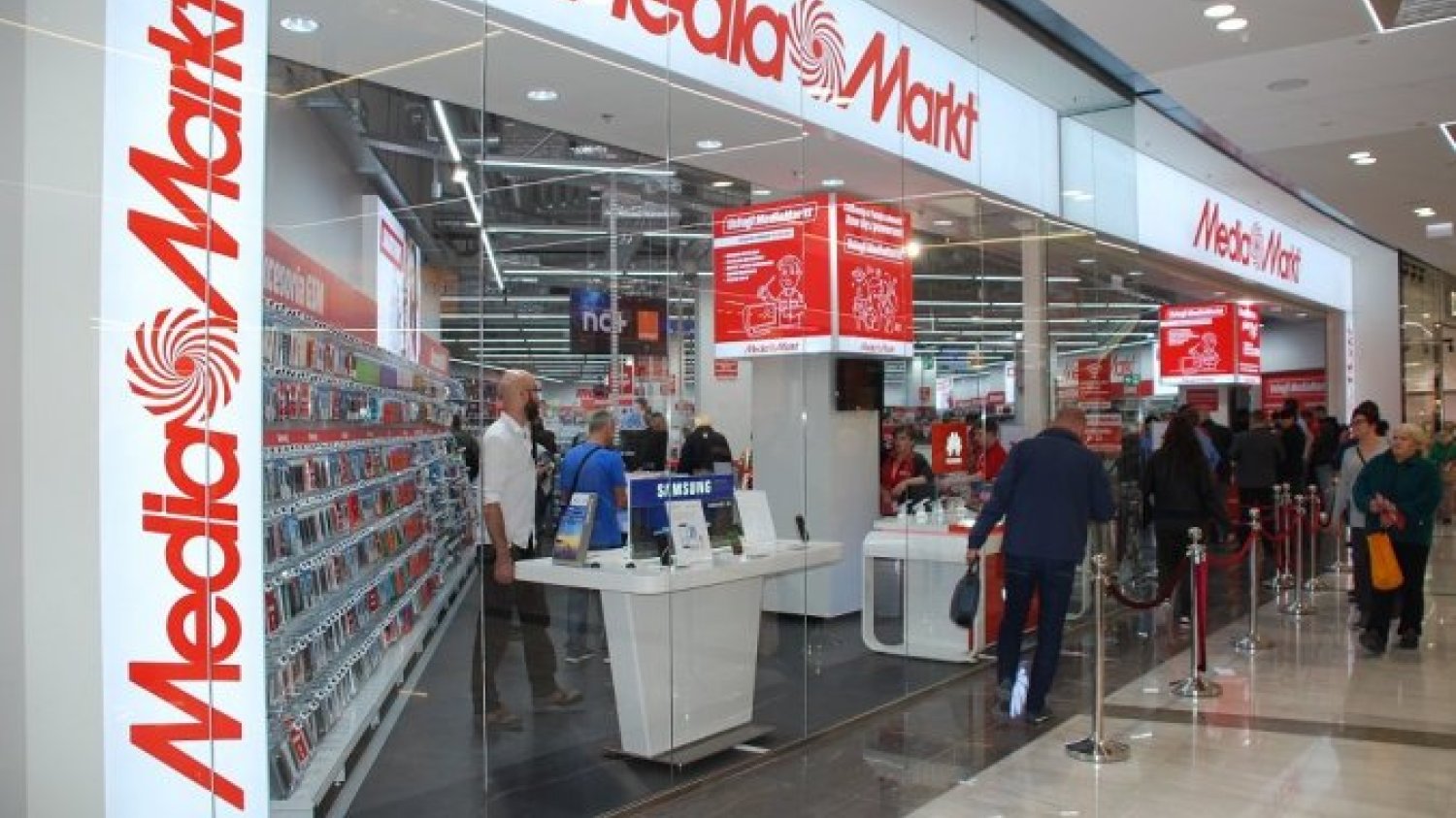 Media Markt przekonuje, że duże sklepy nie są "wylęgarnią" koronawirusa.