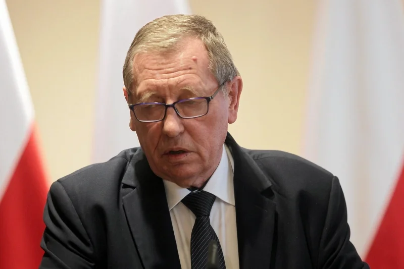 Za "dyskryminację", na którą skarżą się australijscy inwestorzy, miało odpowiadać ministerstwo środowiska, kierowane do początku ub. r. przez Jana Szyszkę, a później przez Henryka Kowalczyka.