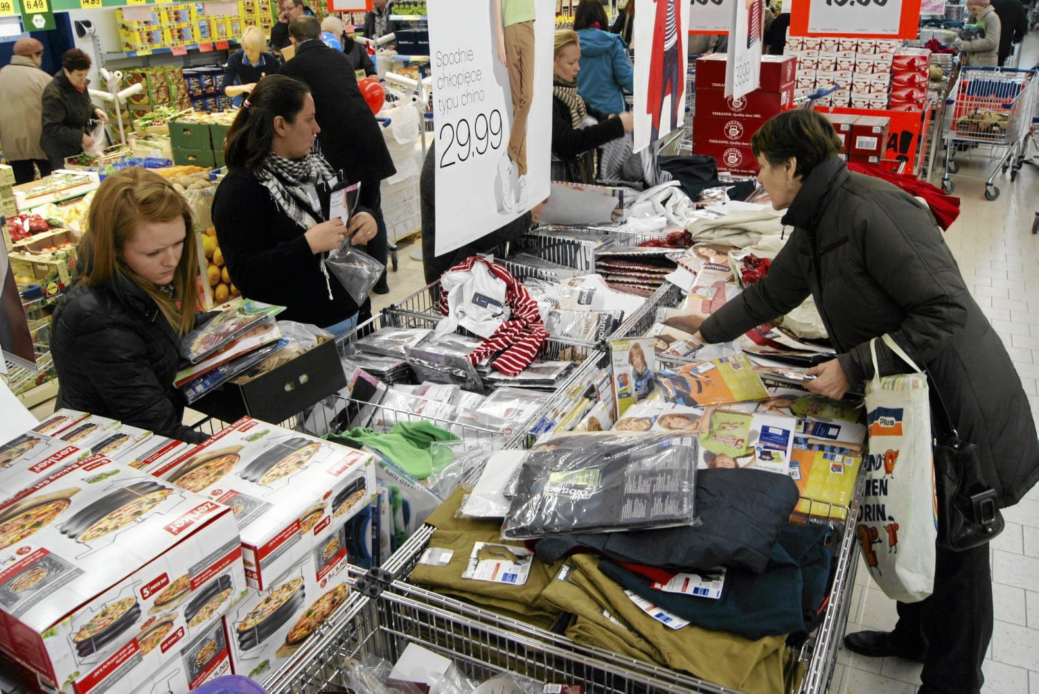 Lid wprowadził do sprzedaży kolekcję ubrań zaprojektowaną przez supermodelkę