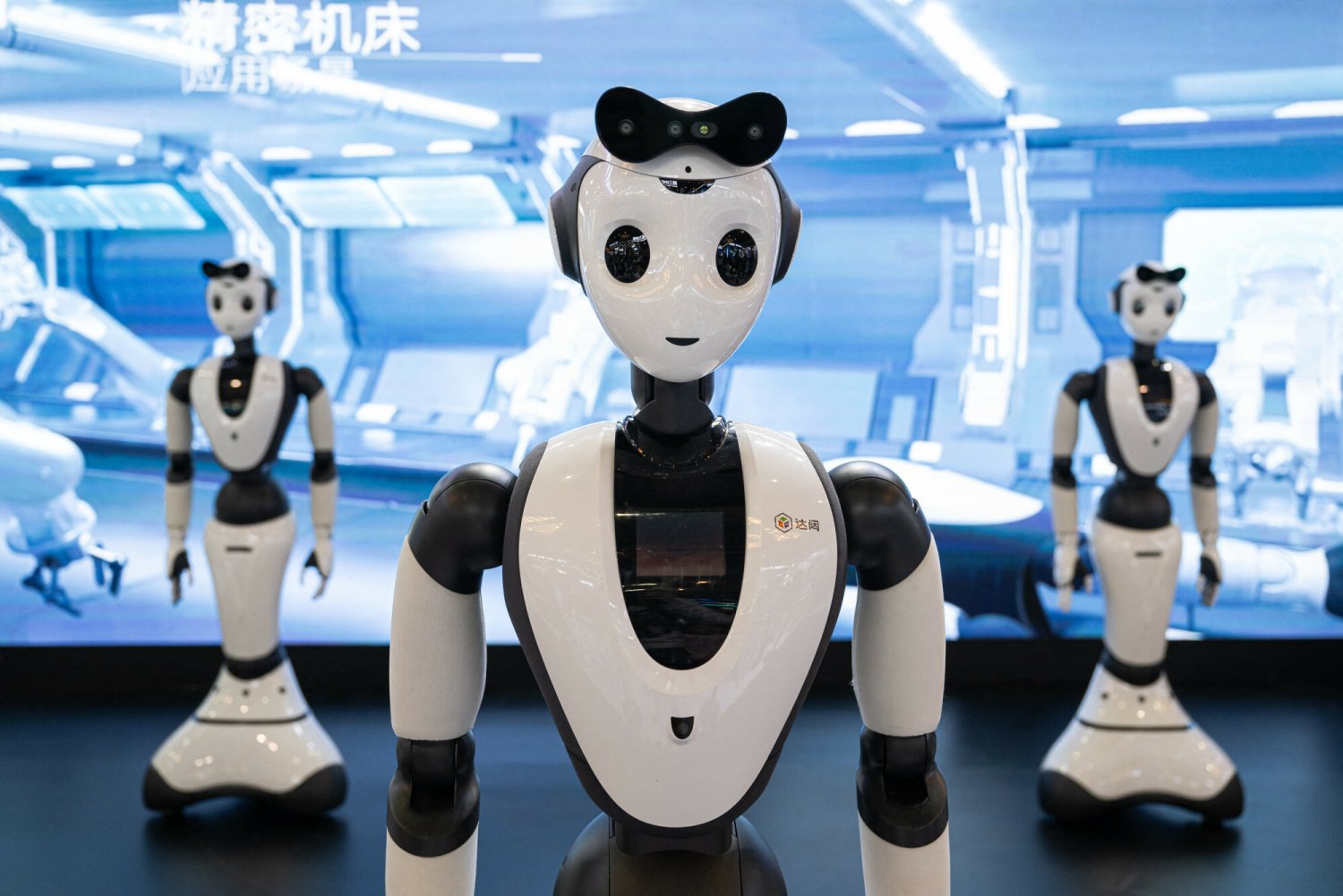 Sztuczna inteligencja to nie przyszłość – to teraźniejszość. Musimy nauczyć się z niej korzystać, aby nie zostać w tyle.